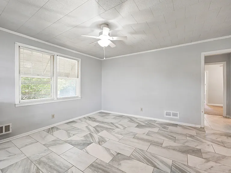 3604 Hydrangea St — Photo 11