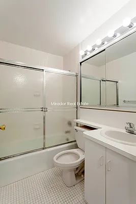 Rented by Mirador Real Estate | media 3