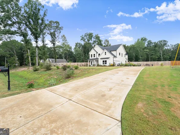 4947 Emory Griffin Rd, Gillsville, GA 30543