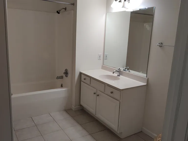 7 Ellis Ave #4 — Photo 9