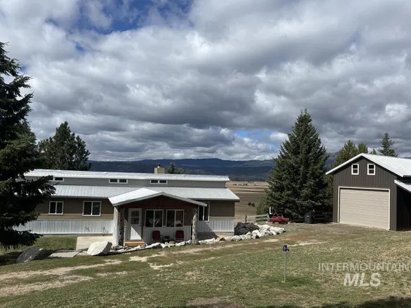 10092 Timberrim Dr, Cascade, ID 83611