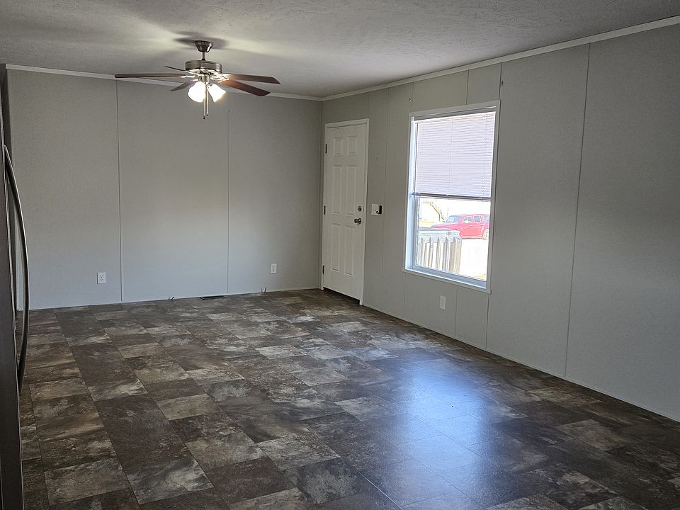 2nd image of 765 S River Rd #154