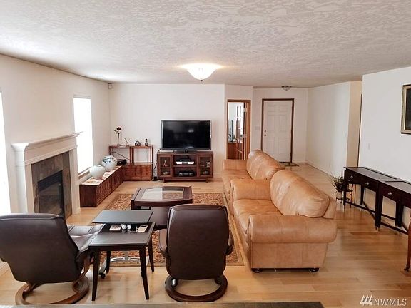 3rd image of 7824 147th St E