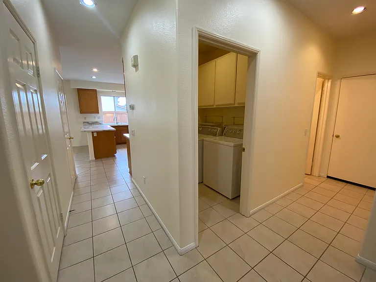 3507 Lake Park Ave — Photo 11