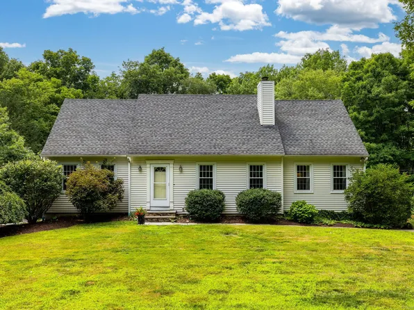 97 Hard Hill Road, Woodbury, CT 06798