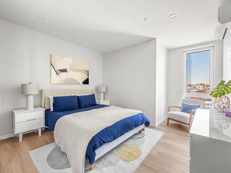 13277 Metropolitan Ave #8B — Photo 6