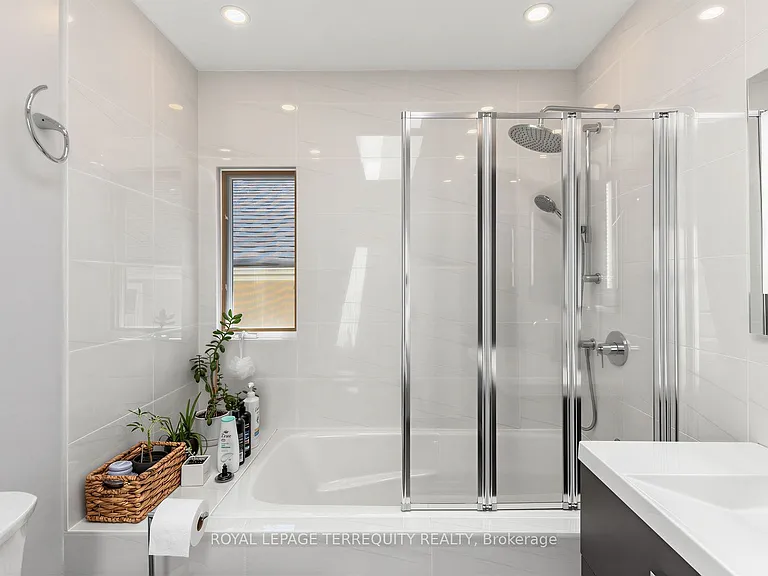 21 Hadley Rd — Photo 24