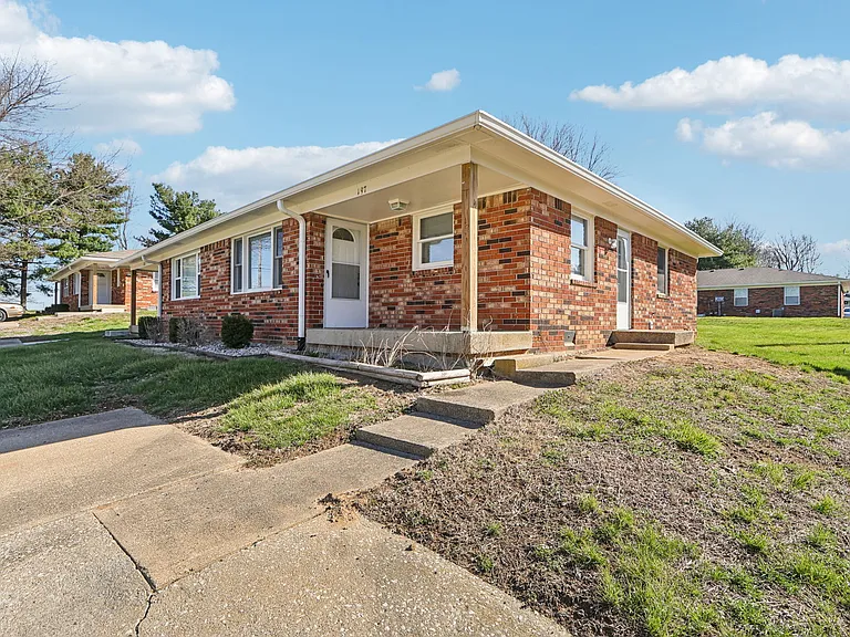Stonebrook of Franklin — Photo 41