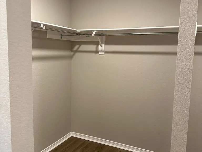 117 Logan Dr — Photo 13