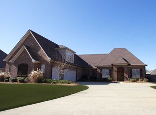 204 Grace Cv, Brandon, MS 39042