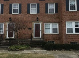 2690 Wooster Rd #2690, Rocky River, OH 44116