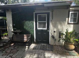 6837 SW 39th Ter #B, Miami, FL 33155