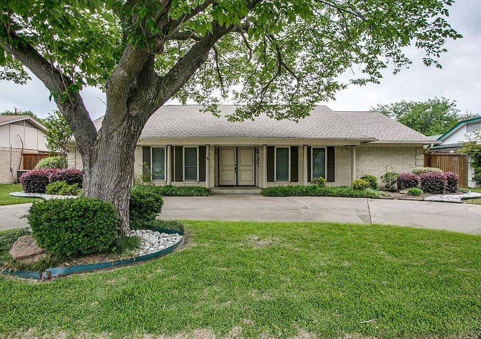 1st image of 638 Pinehurst Dr