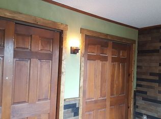 7611 E Eden Rd, Eden, NY 14057