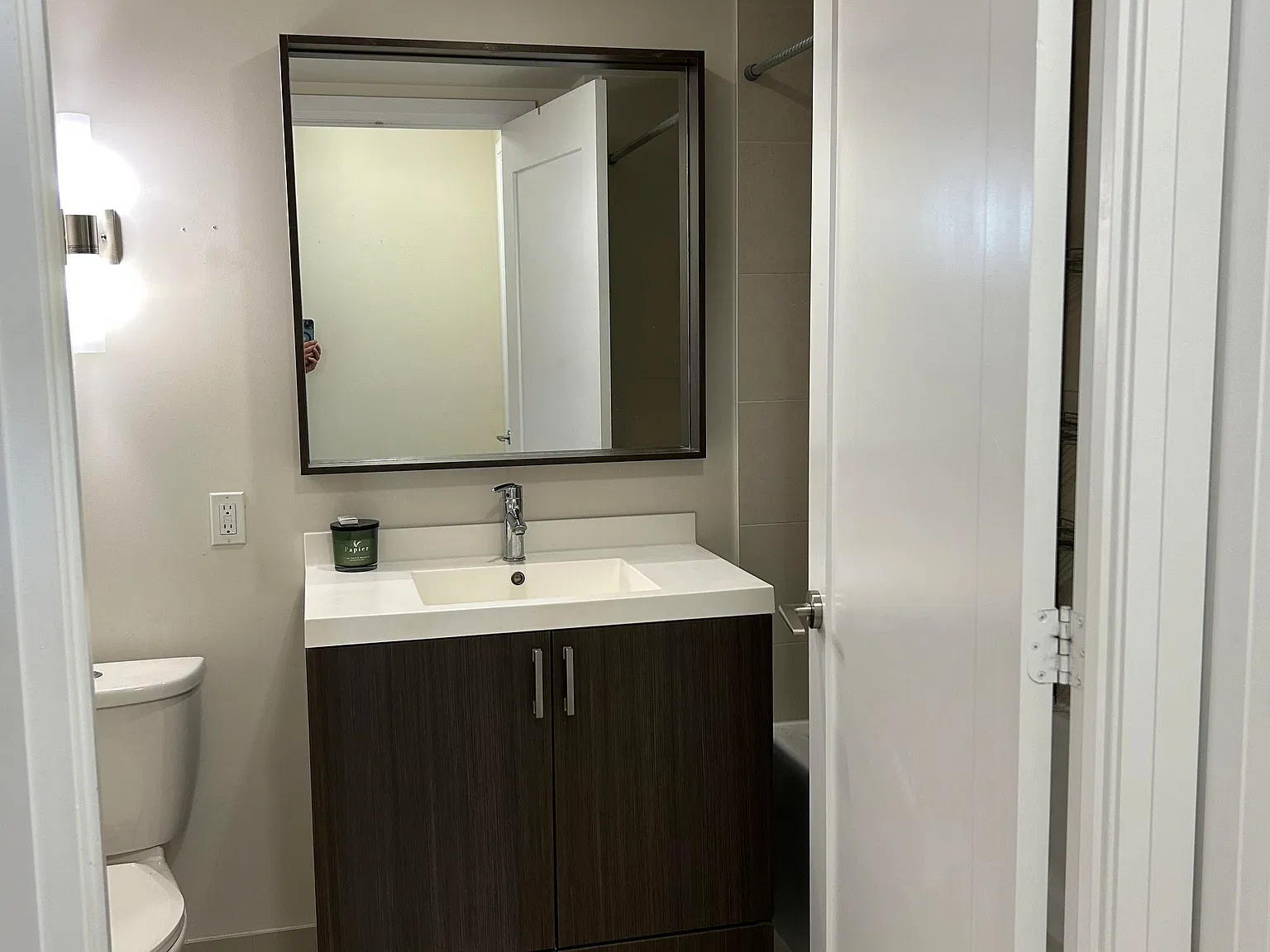 18 Graydon Hall Dr — Photo 3