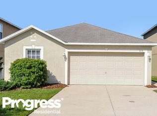 810 Brenton Leaf Dr, Ruskin, FL 33570