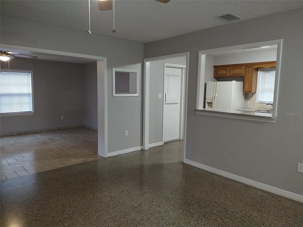 2 bed, 2.0 bath, 1132 sqft, $1,450 — Photo 3