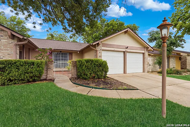 6722 Lake Cliff St — Photo 9