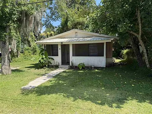 347 Lena St Photo 1