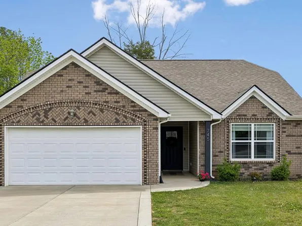 745 Cedar Ln, Springfield, TN 37172