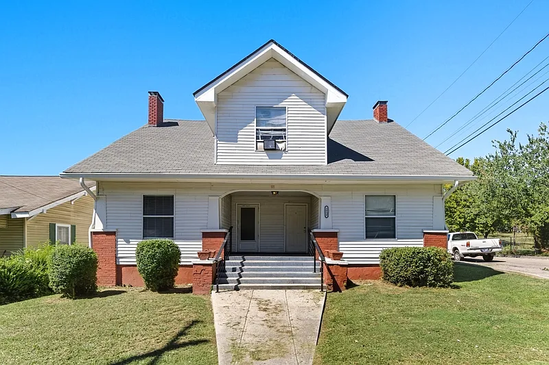 1 bed, 1.0 bath, 526 sqft, $925 — Photo 1