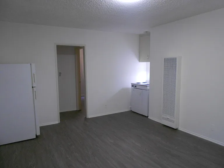 3721 Midvale Ave #4 — Photo 8