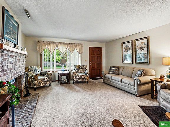 2nd image of 2962 Nebraska Ave