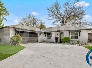 1520 Armstrong Dr, Plano, TX 75074