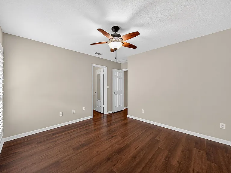 1886 Demetree Dr — Photo 15