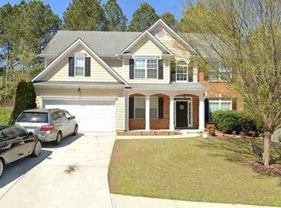 1332 Melrose Woods Ln, Lawrenceville, GA