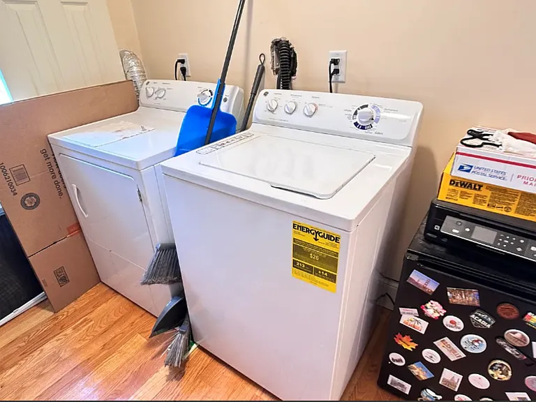 76 Brooks St #5 — Photo 8