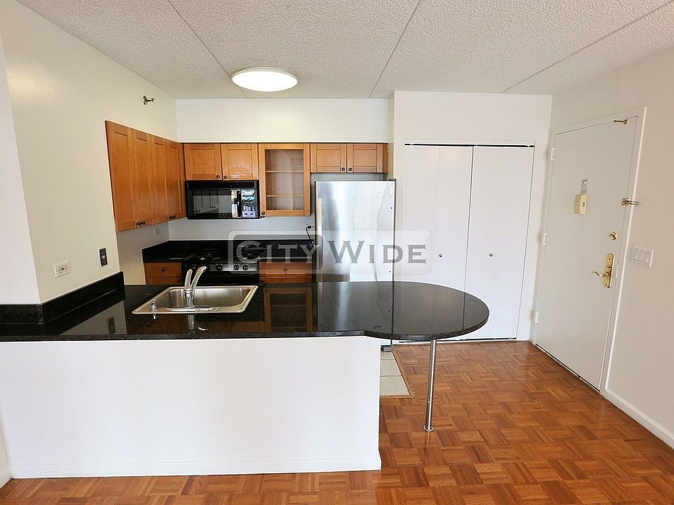 1st image of 363 W 30th St APT 6G