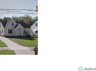 15804 Grant Ave, Maple Heights, OH 44137