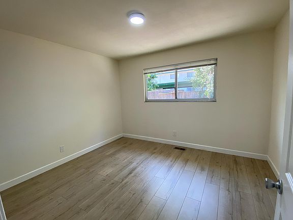 4th image of 4018 Bismarck Dr #4018