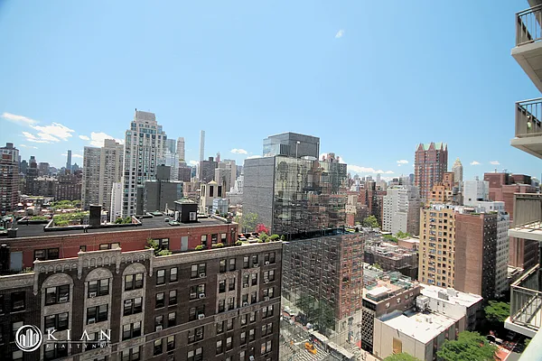 Rented by Kian Realty | media 5