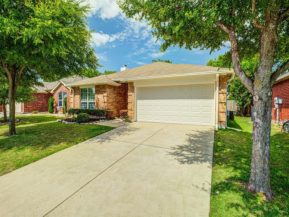 1st image of 308 Dogwood Dr