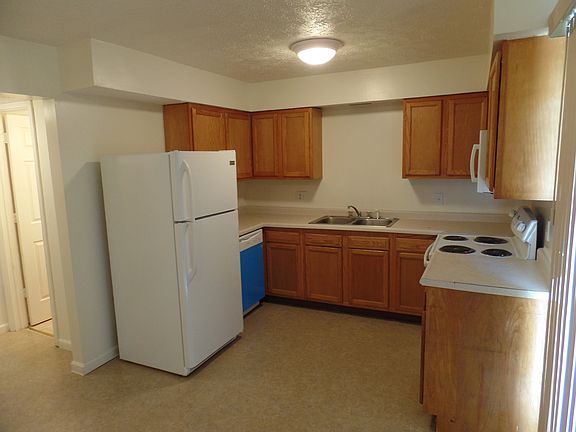 2nd image of 1600 Williamsburg Ct #1400