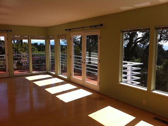 4th image of 428 Vista Del Mar Dr
