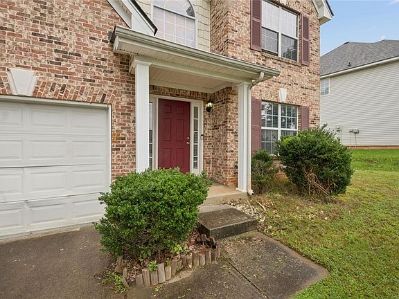 2nd image of 439 Lake Ridge Ln