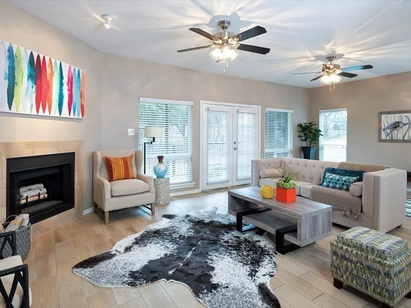 The Quorum at Trophy Club Townhomes