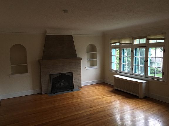 3rd image of 8106 Kenton Ave APT 2