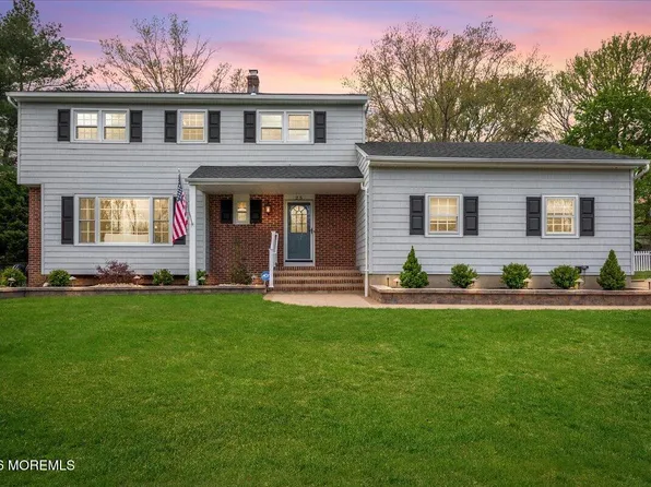 25 Wildhedge Lane, Holmdel, NJ 07733