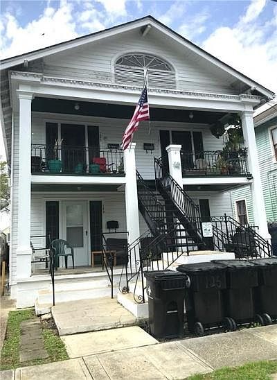 1st image of 123 S Scott St
