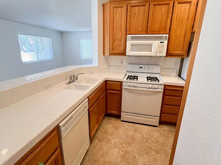 348 Ribbonwood Ave #0 — Photo 10