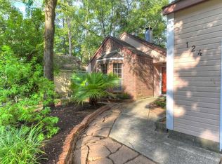 124 W High Oaks Cir, Spring, TX 77380
