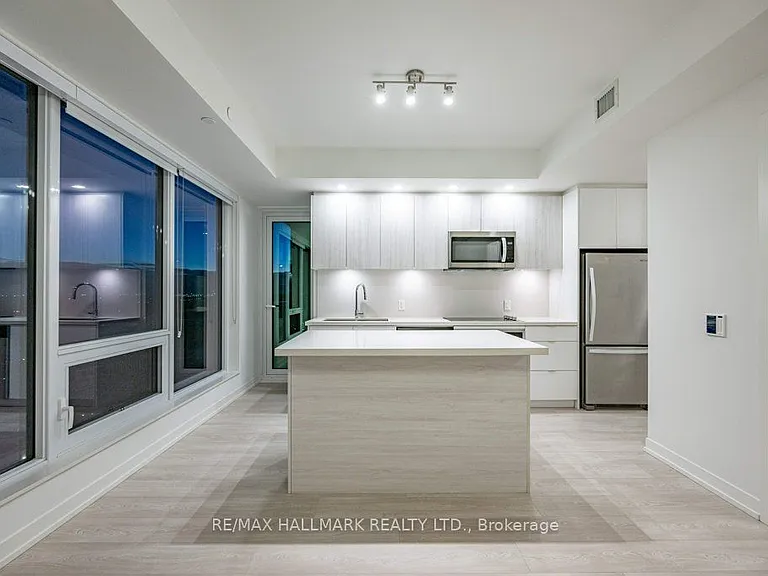 8868 Yonge St #1507E — Photo 8