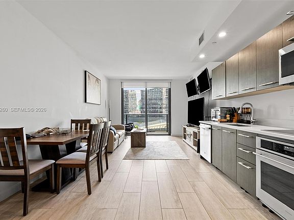 2nd image of 45 SW 9th St APT 1109