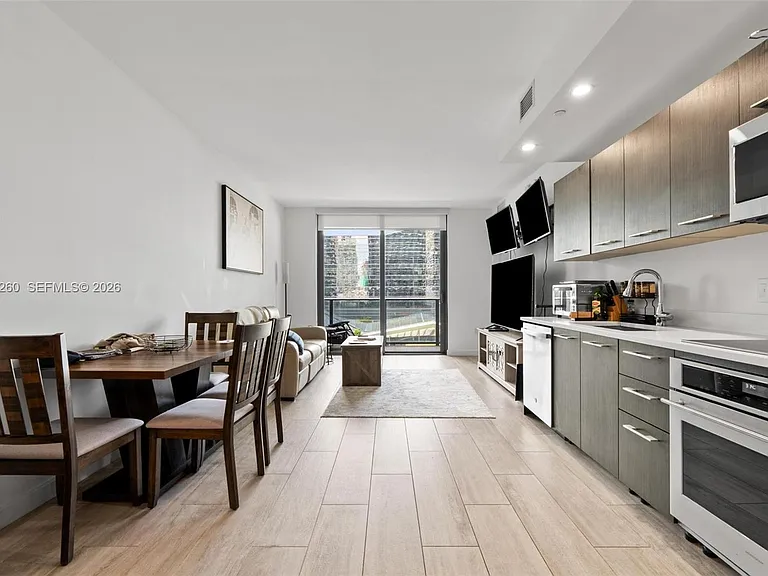 45 SW 9th St #1109 — Photo 2