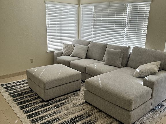 3rd image of 5030 Lynbrook Dr