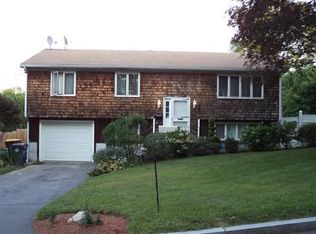 525 Ray St, Fall River, MA 02720